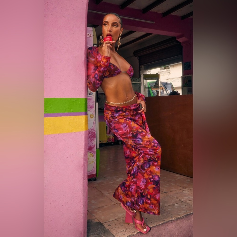 PRETTYLITTLETHING Two Piece Set Mini Top & Maxi Skirt Pink Floral Mesh Set
